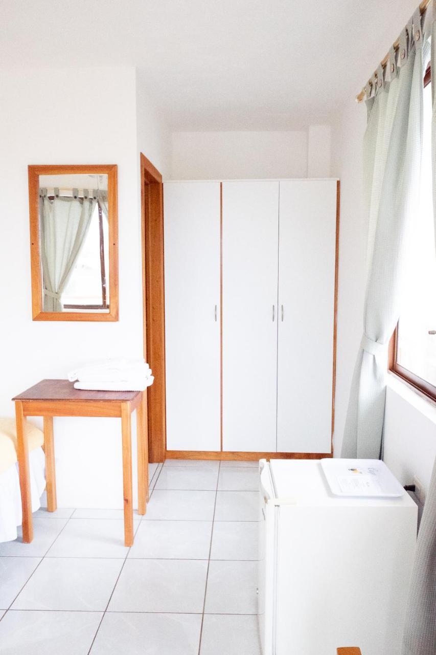 Floreana Hostal Santa Maria מראה חיצוני תמונה