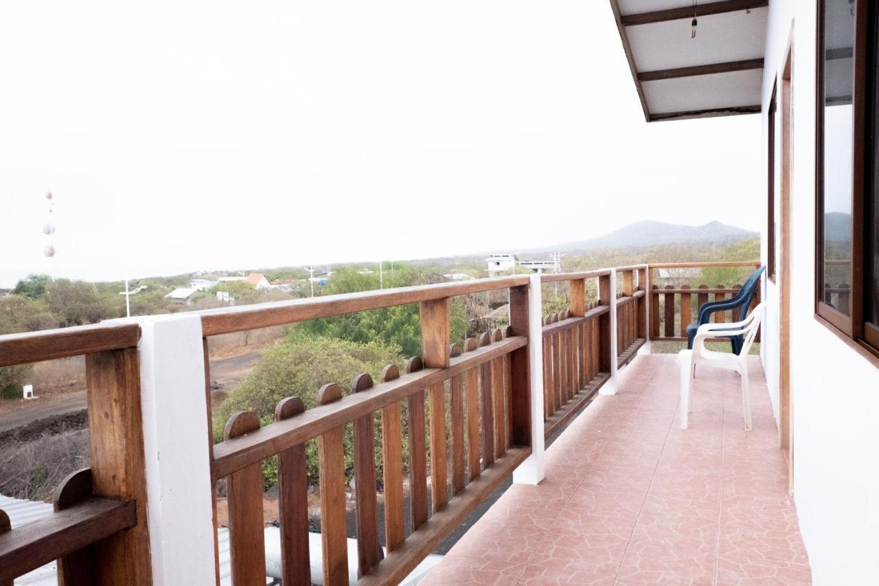 Floreana Hostal Santa Maria מראה חיצוני תמונה